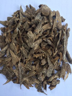 TRẦM HƯƠNG MIẾNG -MRI100 GRAM